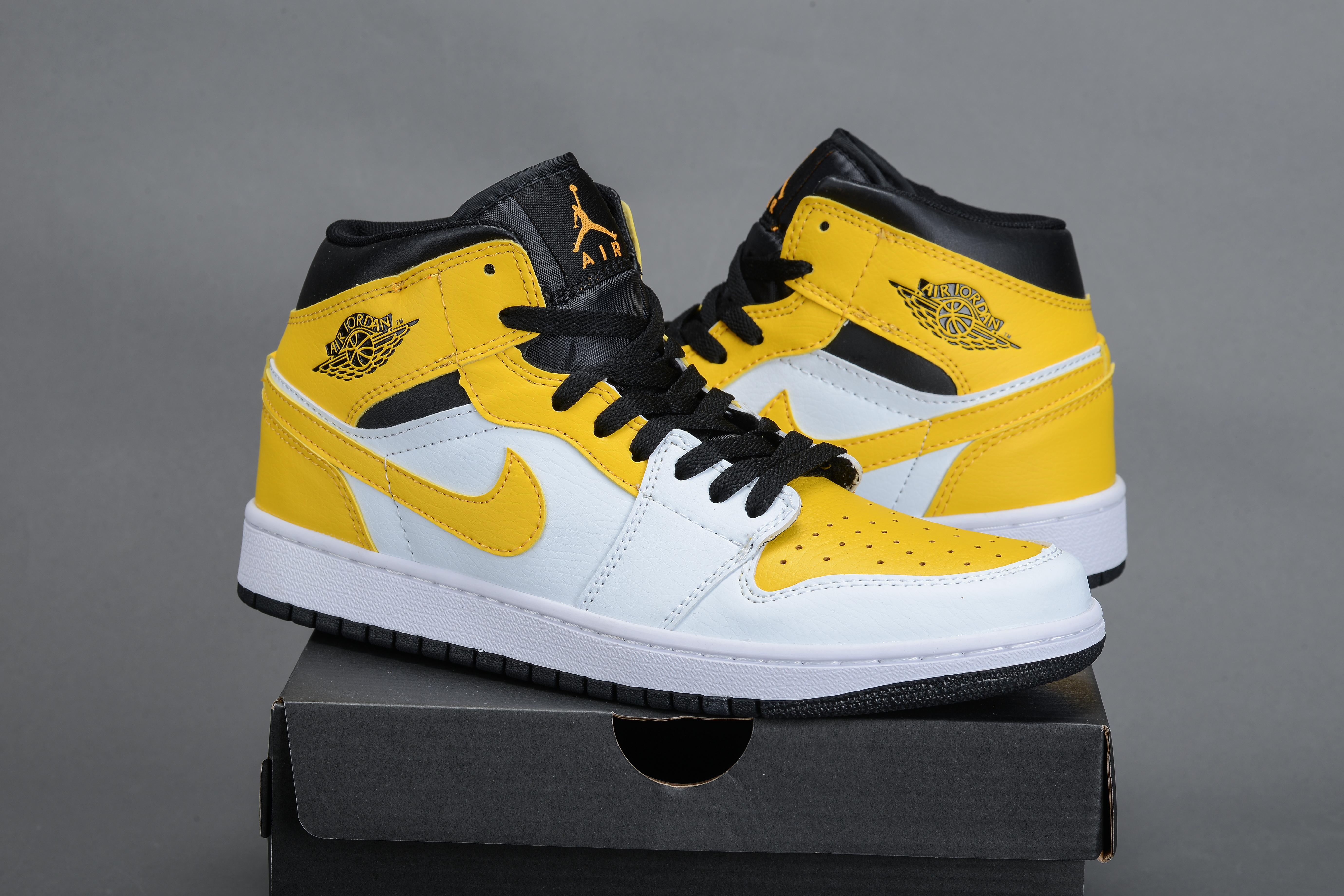 2021 Air Jordan 1 Retro Yellow Black White Shoes